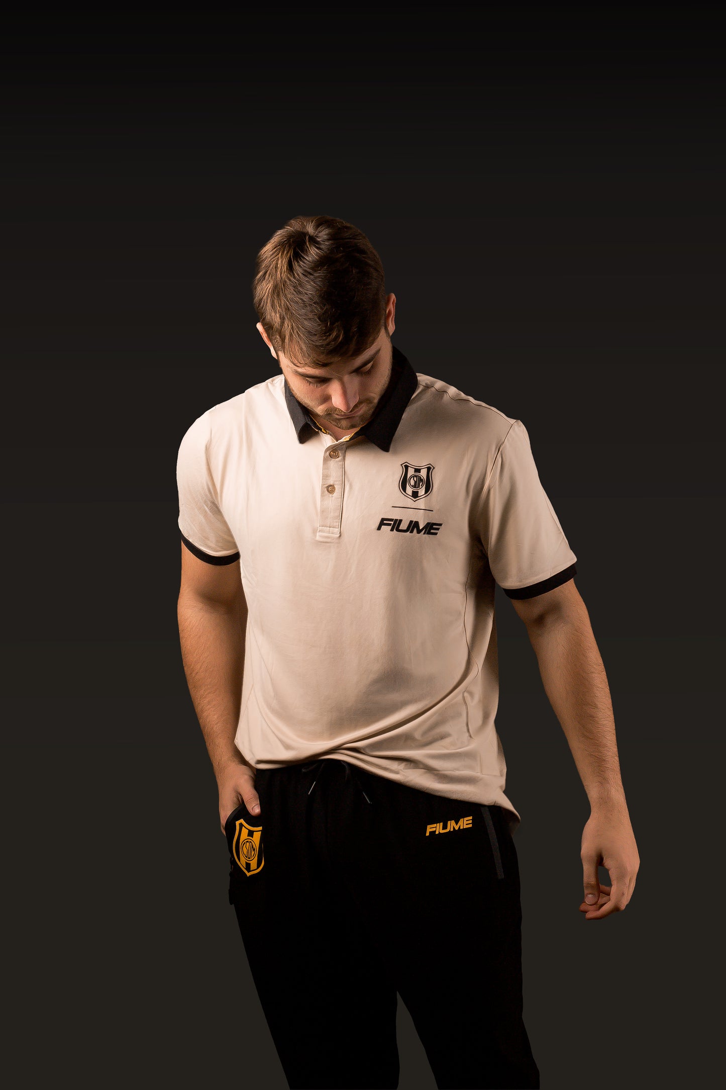 POLO PROTOCOLAR IMPORTADA F* DEPORTIVO MADRYN T. 2026
