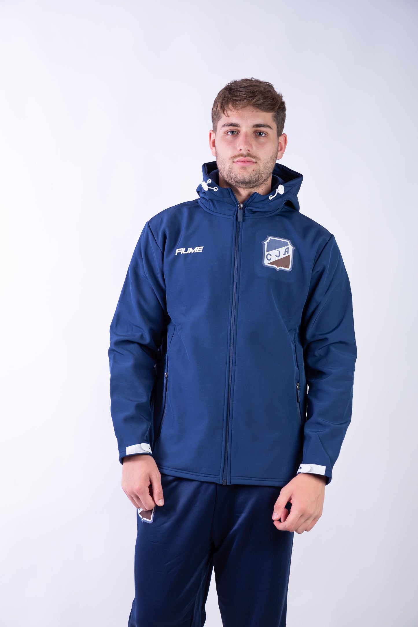 CAMPERA SOFTSHELL IMPORTADA JUVENTUD ANTONIANA T. 2025