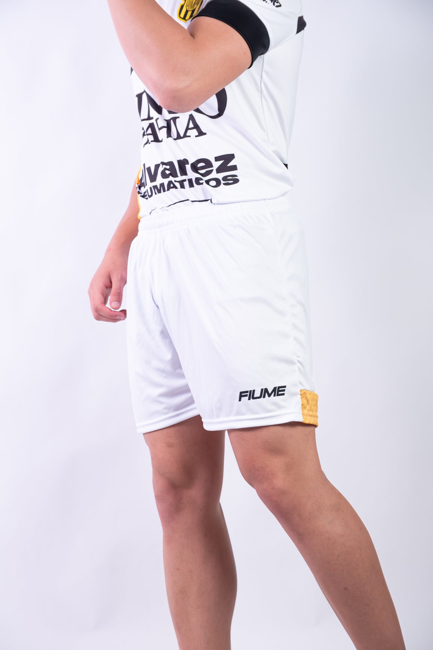 SHORT ALTERNATIVO F* OLIMPO T. 2025