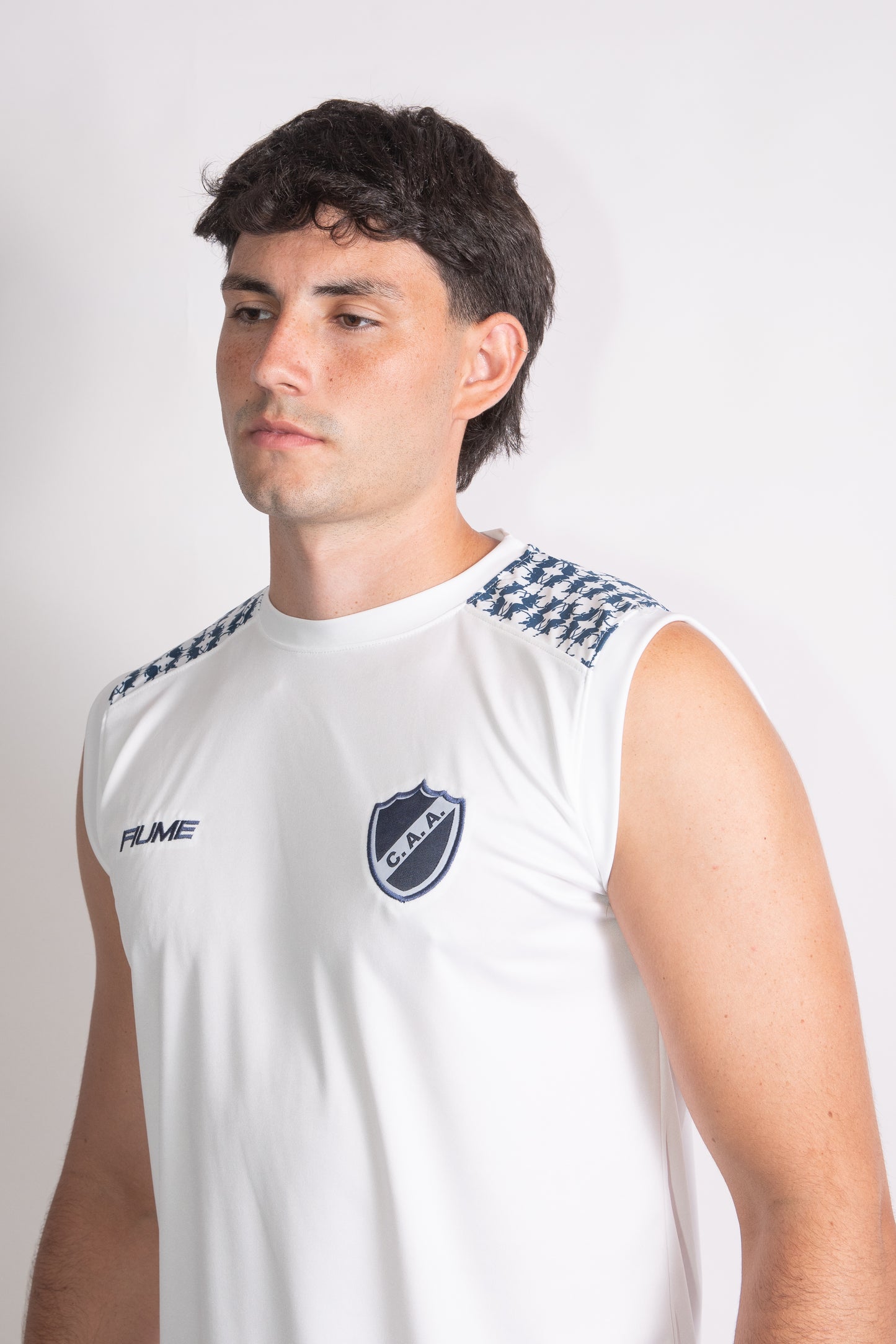REMERA ENTRENAMIENTO S/M ALVARADO F☆ T. 2025