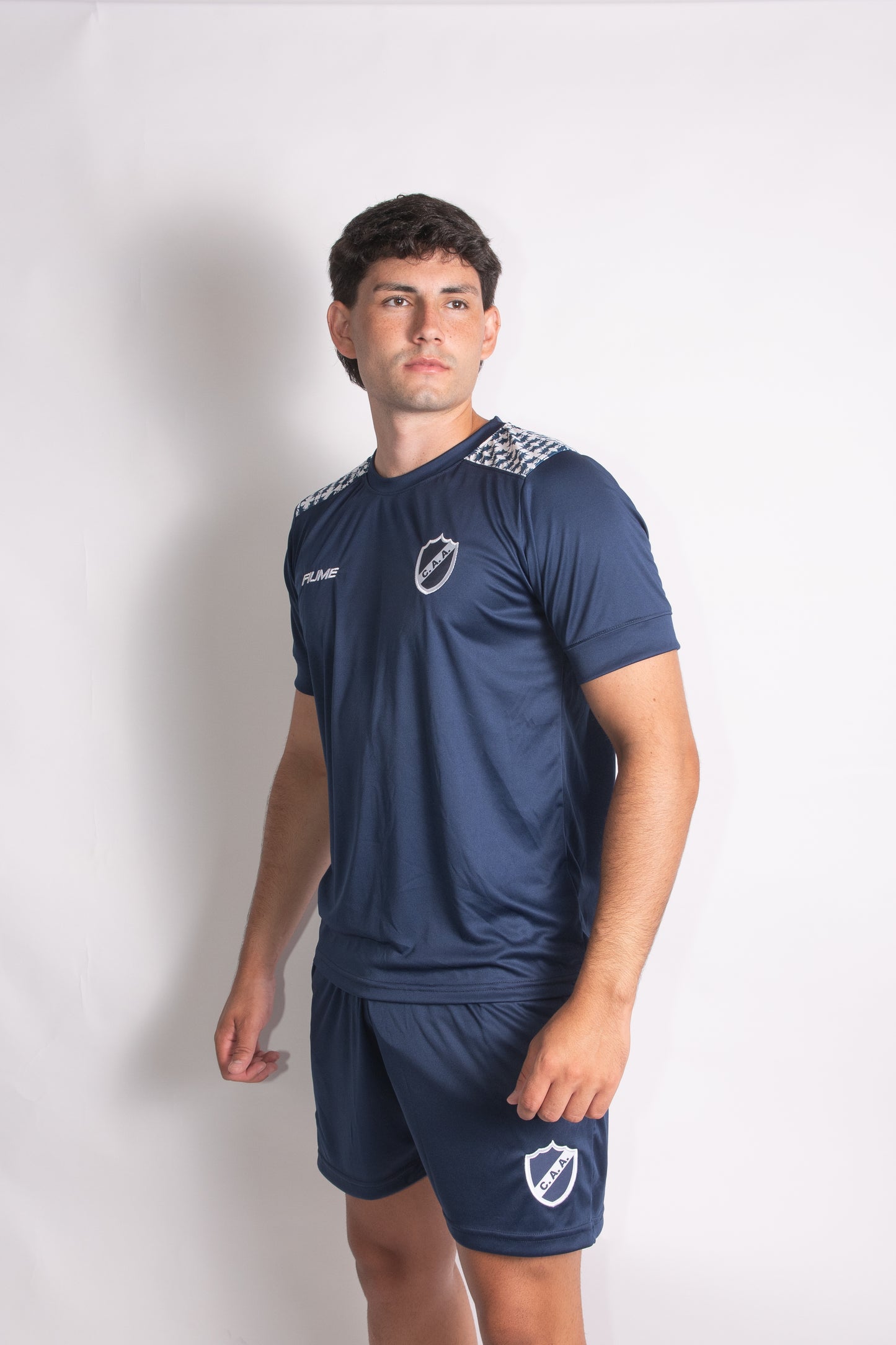 REMERA ENTRENAMIENTO M/C ALVARADO F☆ T. 2025