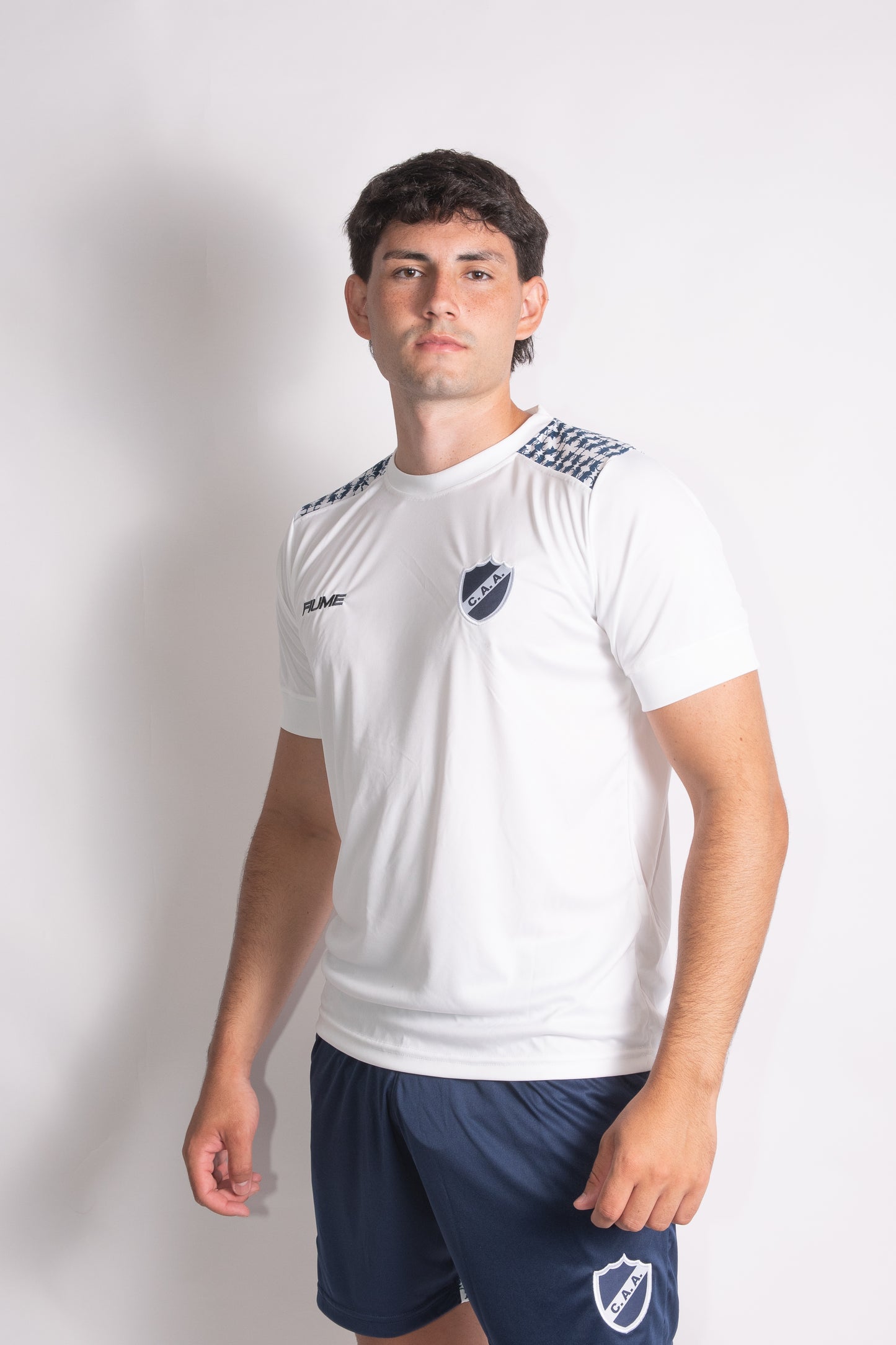 REMERA ENTRENAMIENTO M/C ALVARADO F☆ T. 2025