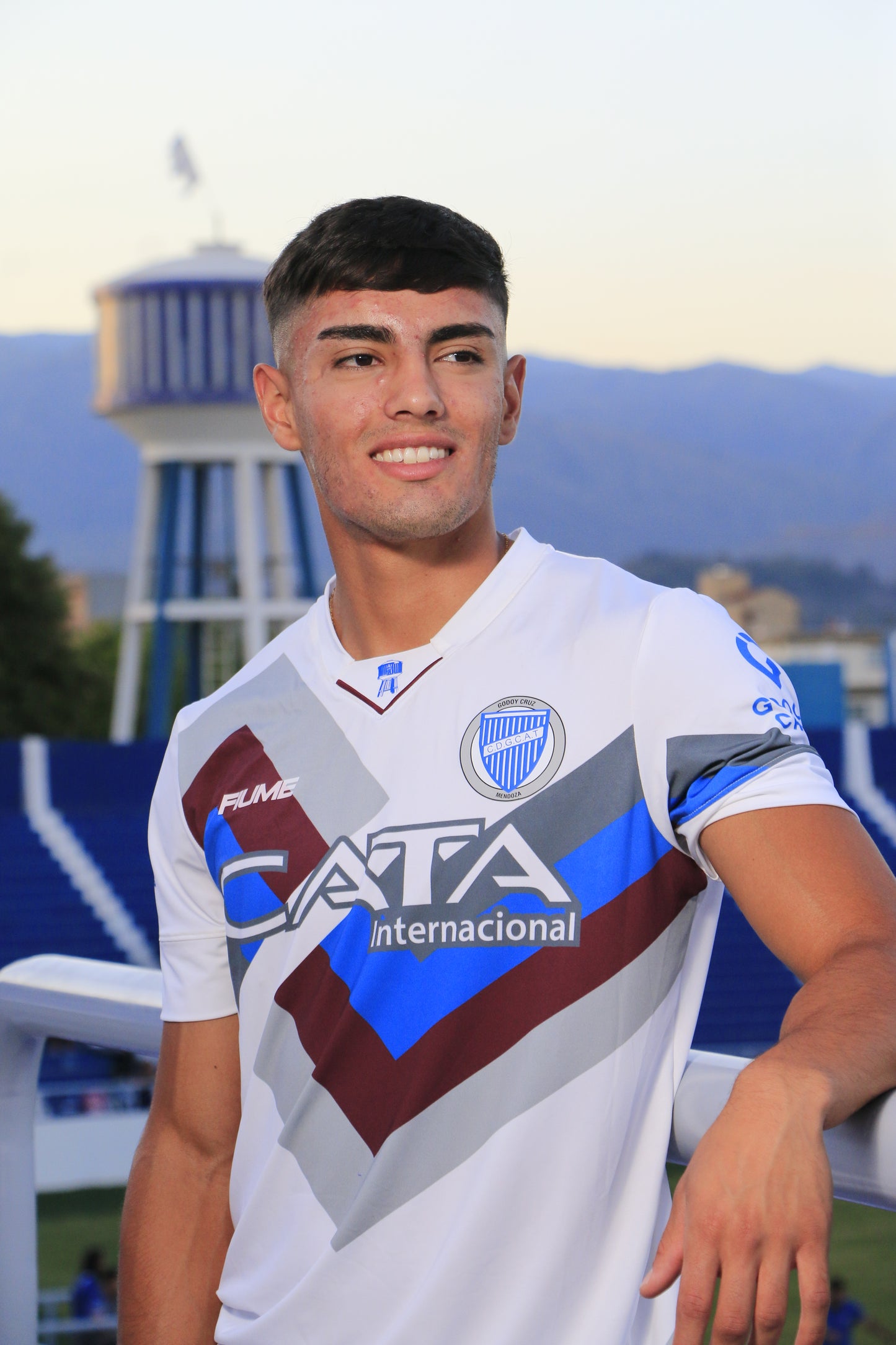 CAMISETA ALTERNATIVA GODOY CRUZ PRO T. 2025 UNISEX