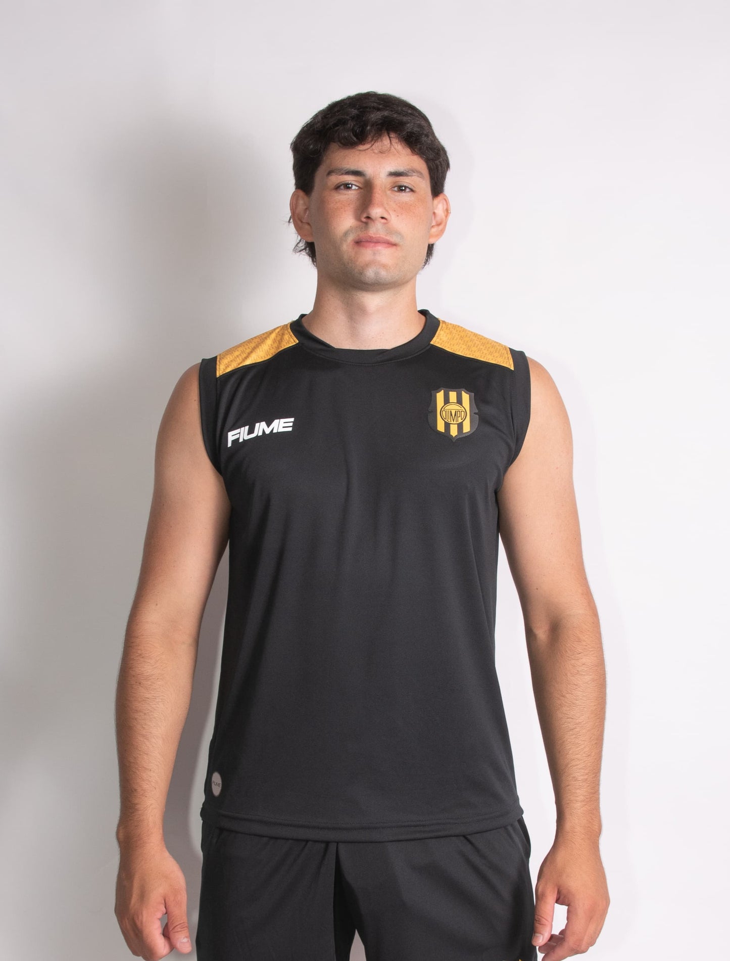 REMERA ENTRENAMIENTO S/M F* OLIMPO T. 2025