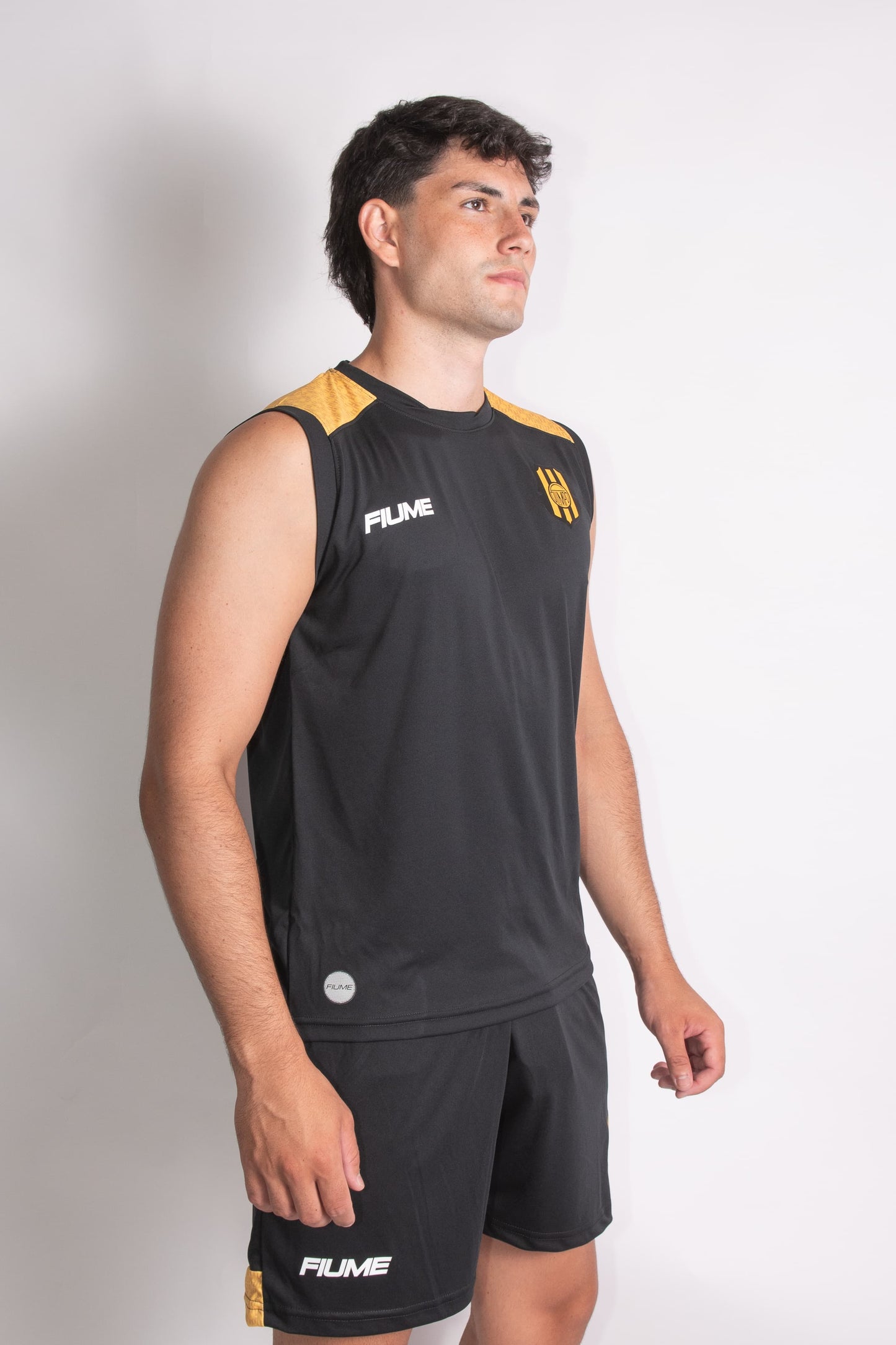 REMERA ENTRENAMIENTO S/M F* OLIMPO T. 2025