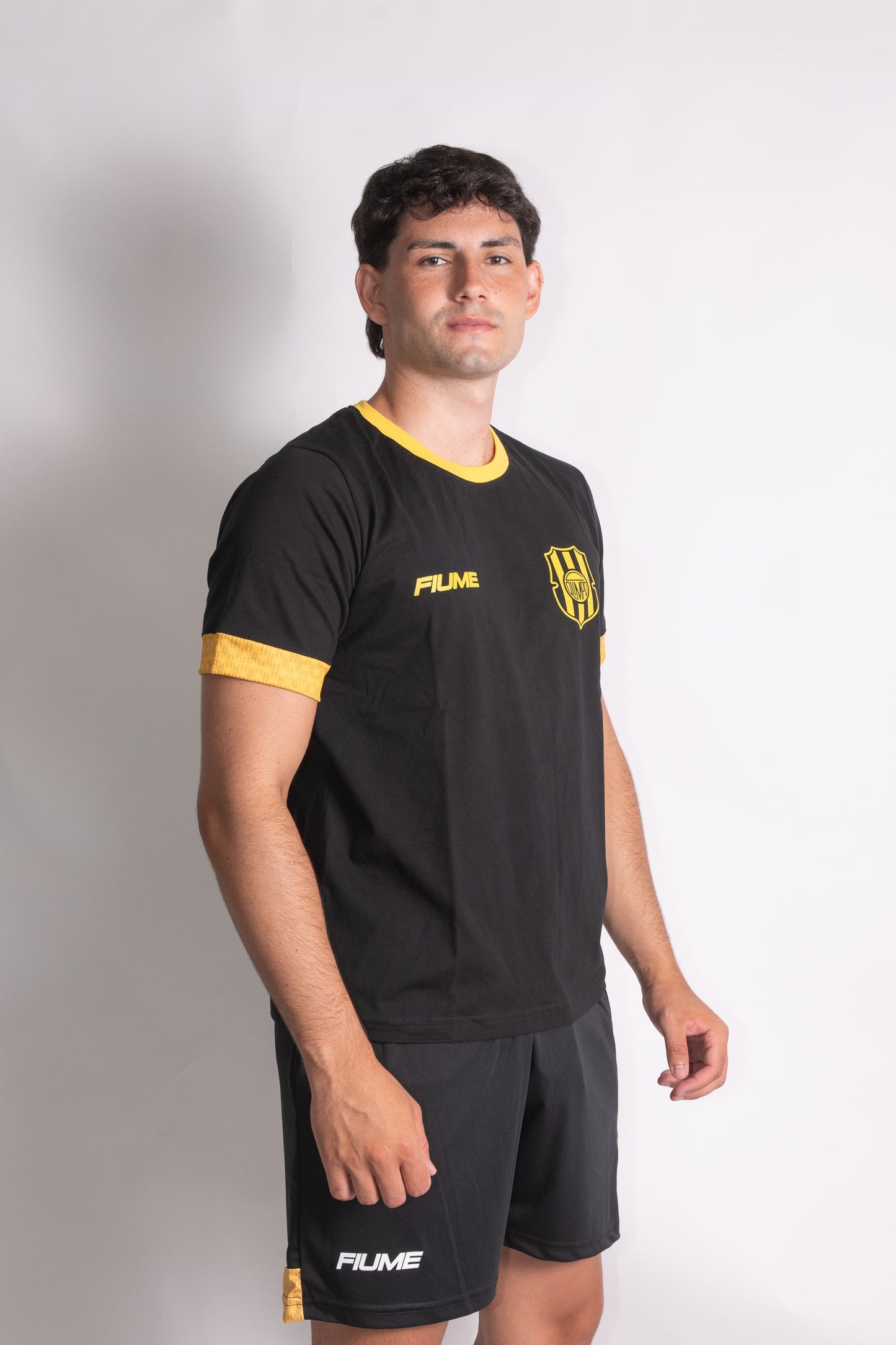 REMERA CONCENTRACION PREMIUM F* OLIMPO T. 2025