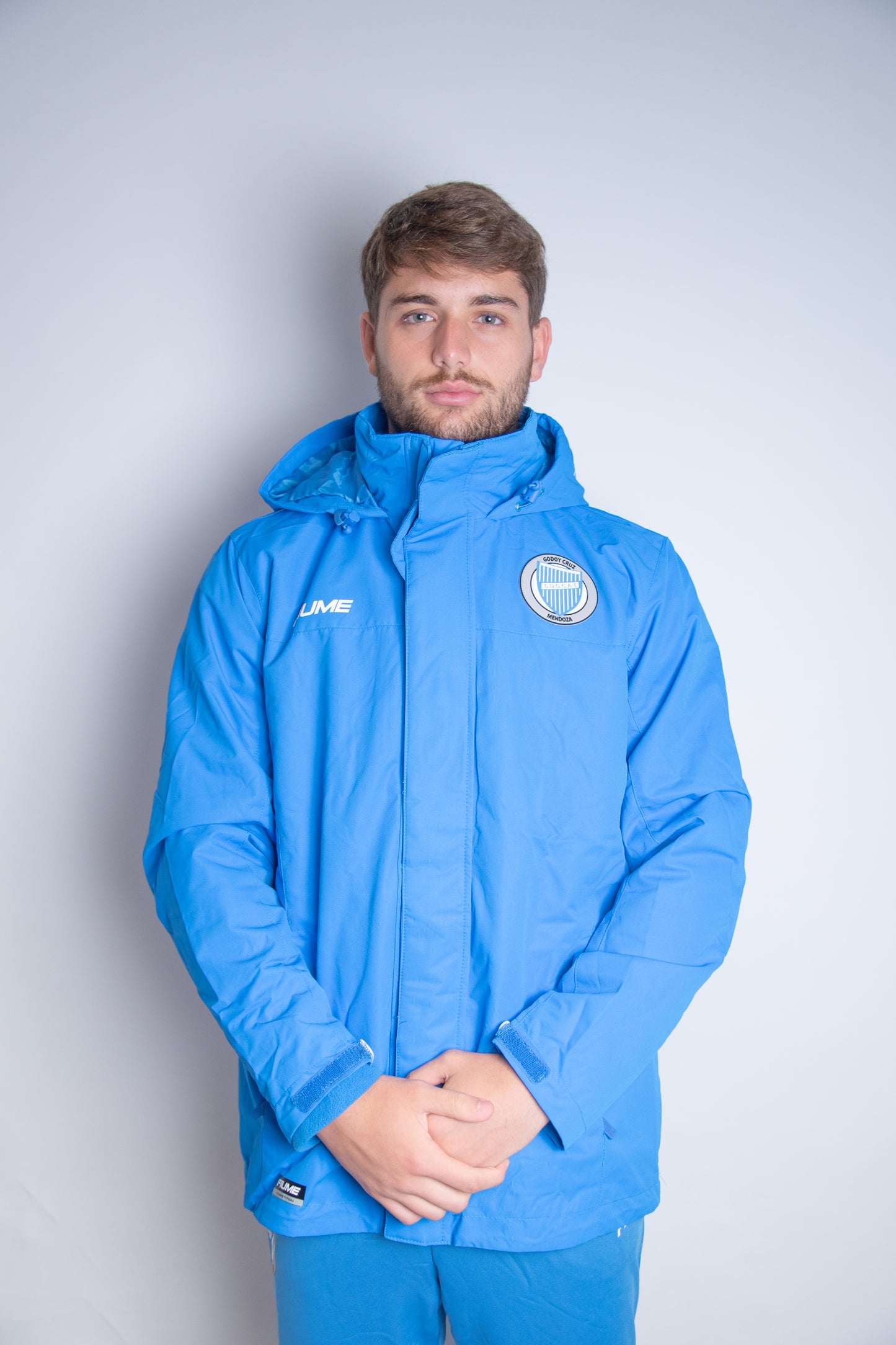 CAMPERA SARGA DESMONTABLE COMPETITION IMPORTADA GODOY CRUZ T. 2025