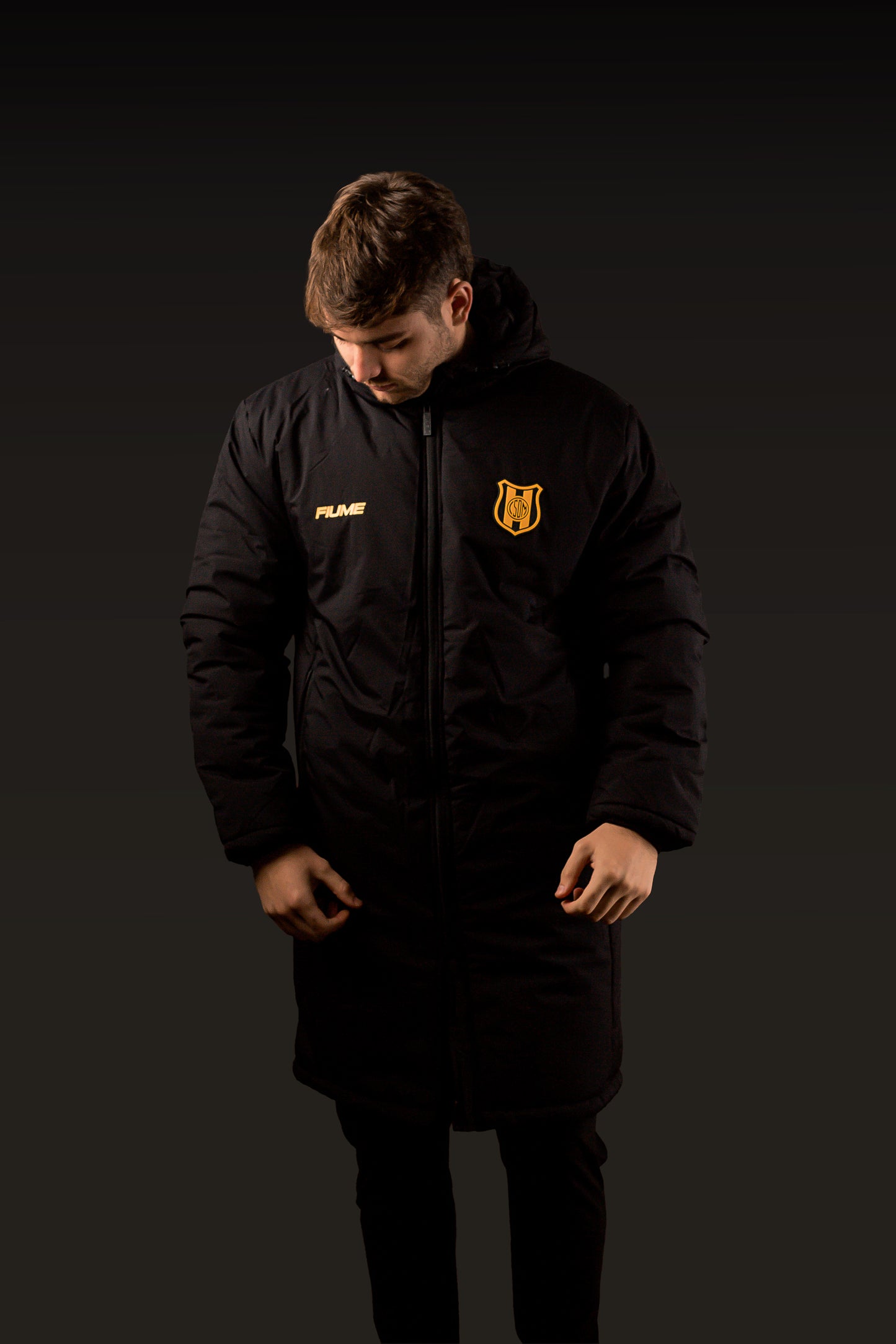 CAMPERÓN PARKA IMPORTADO F* DEPORTIVO MADRYN T. 2026