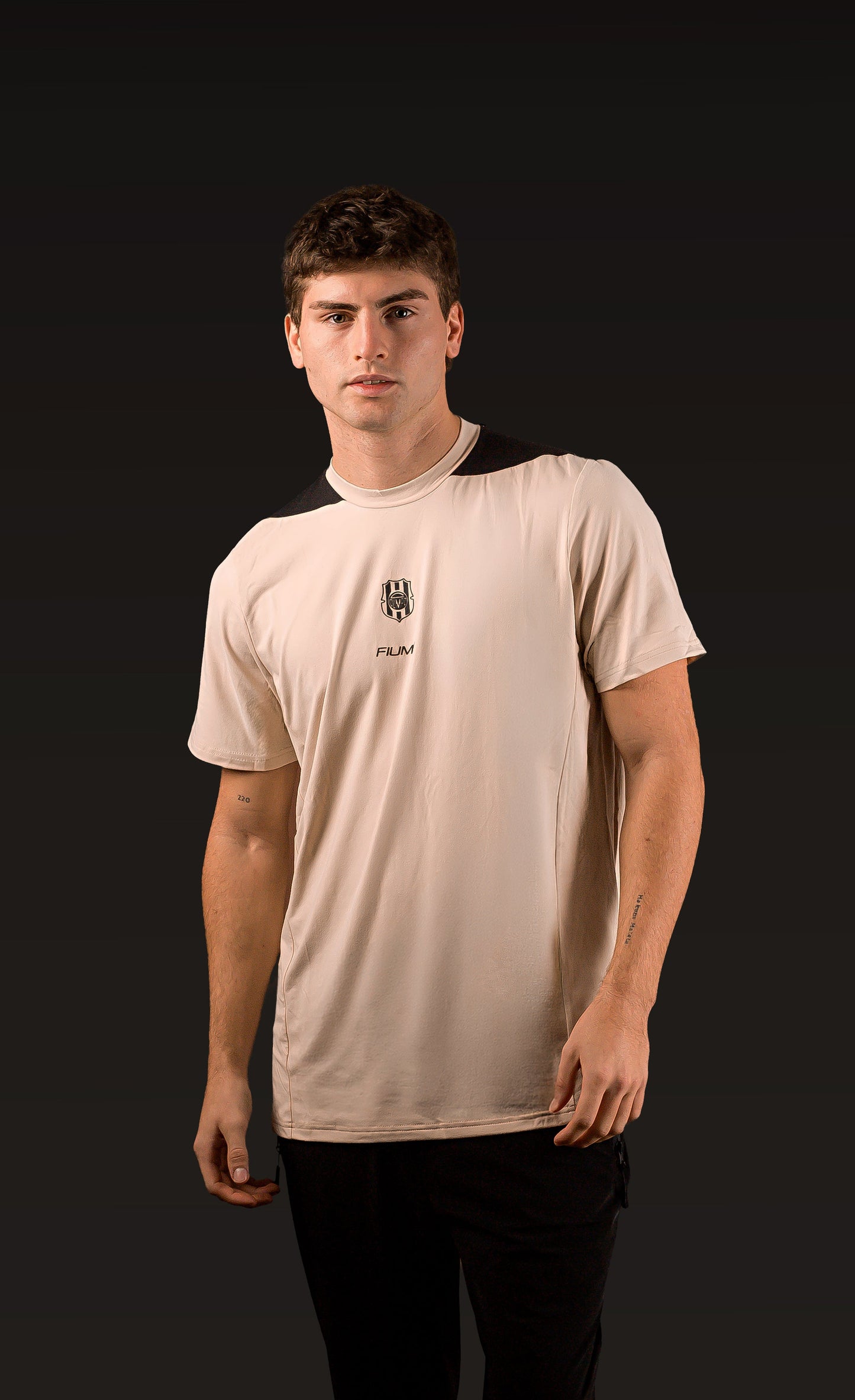 REMERA CONCENTRACION IMPORTADA F* OLIMPO T. 2026