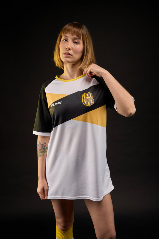 CAMISETA ALTERNATIVA IMPORTADA F* OLIMPO T. 2026