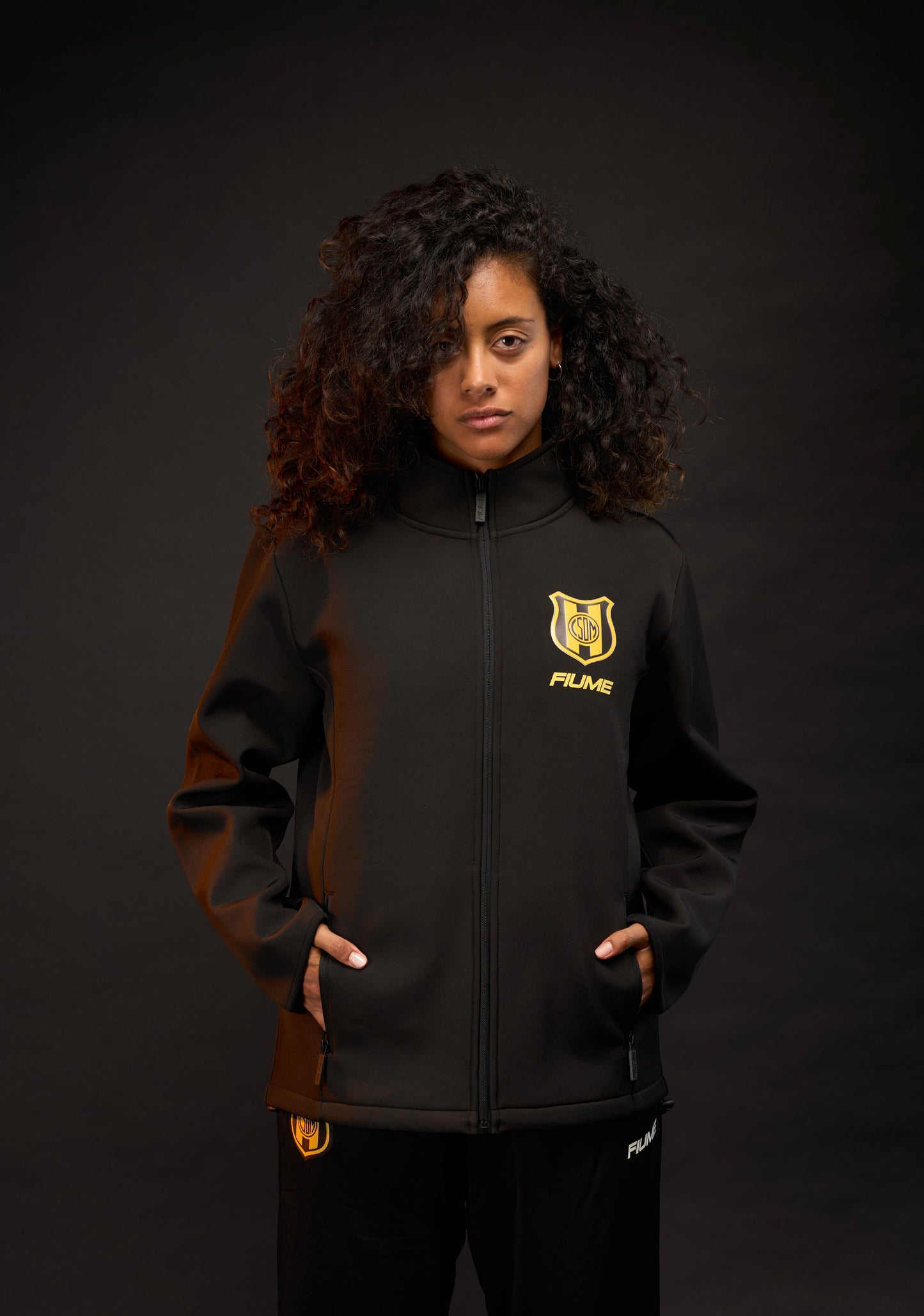 CAMPERA SOFTSHELL IMPORTADA F* DEPORTIVO MADRYN T. 2026