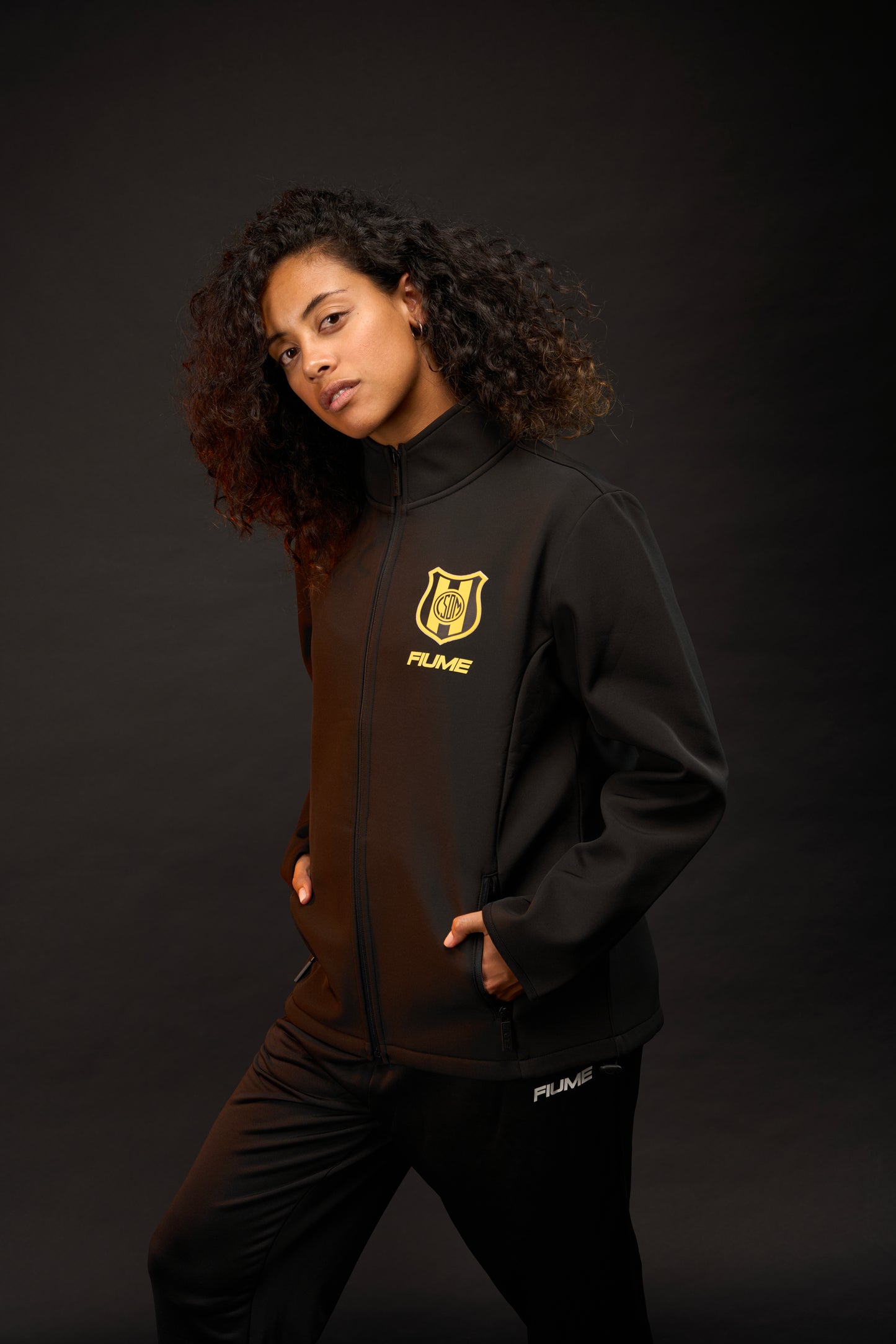 CAMPERA SOFTSHELL IMPORTADA F* DEPORTIVO MADRYN T. 2026