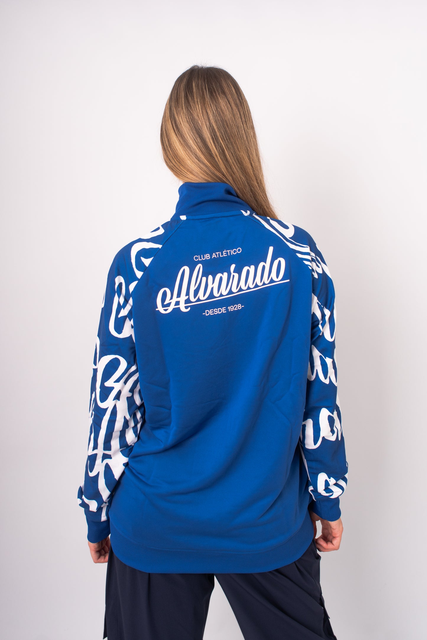 CAMPERA PREMATCH IMPORTADA ALVARADO T. 2026