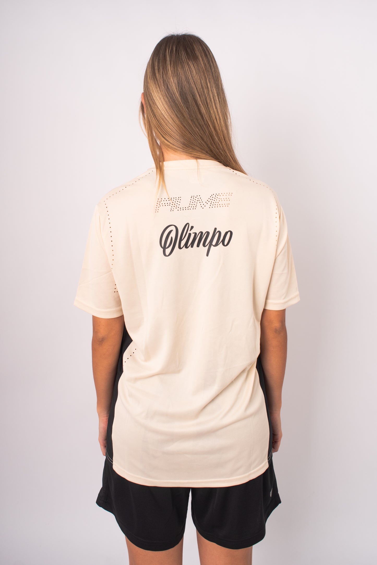 REMERA ENTRENO IMPORTADA F* OLIMPO T. 2026