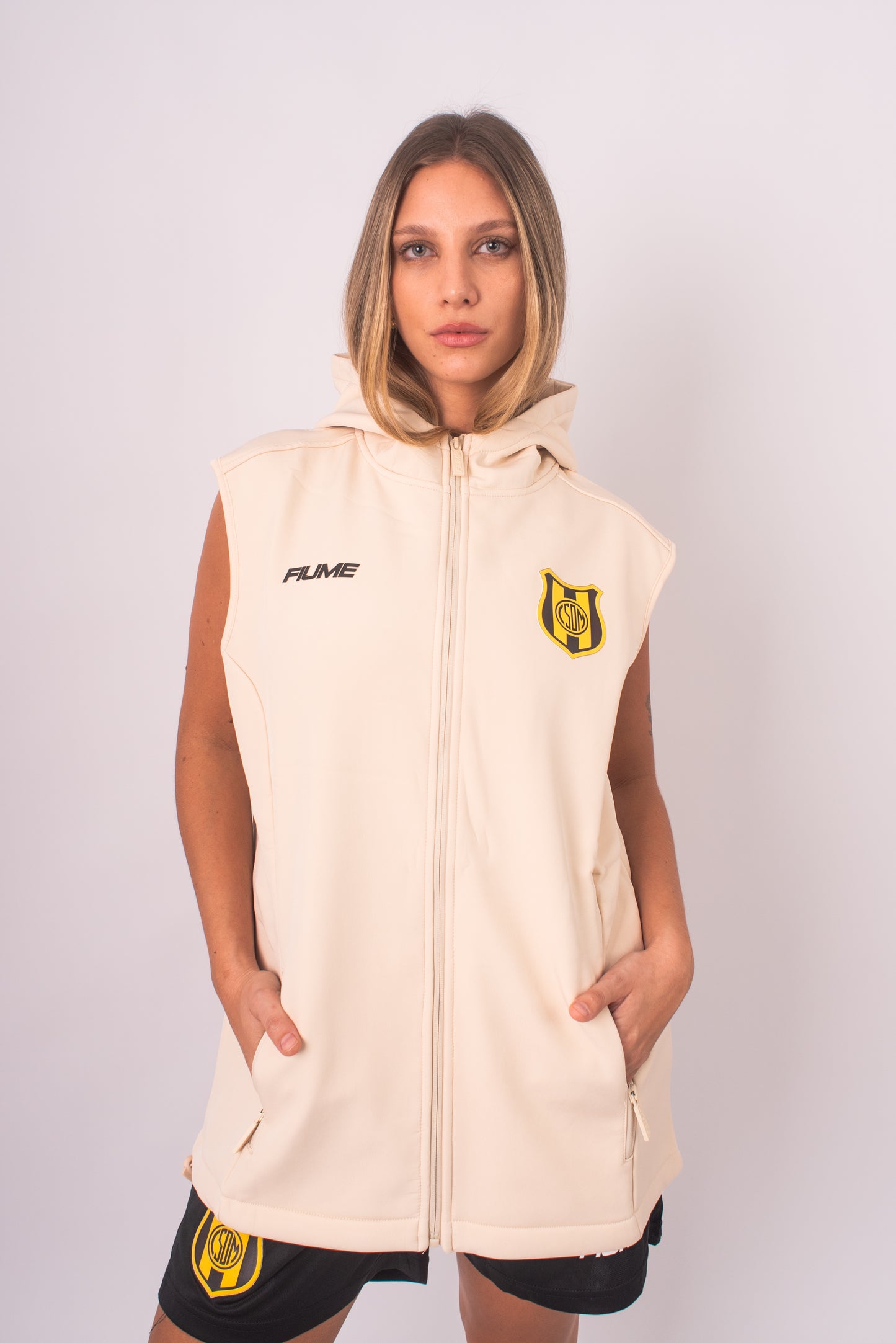 CHALECO SOFTSHELL IMPORTADO F* DEPORTIVO MADRYN T. 2026