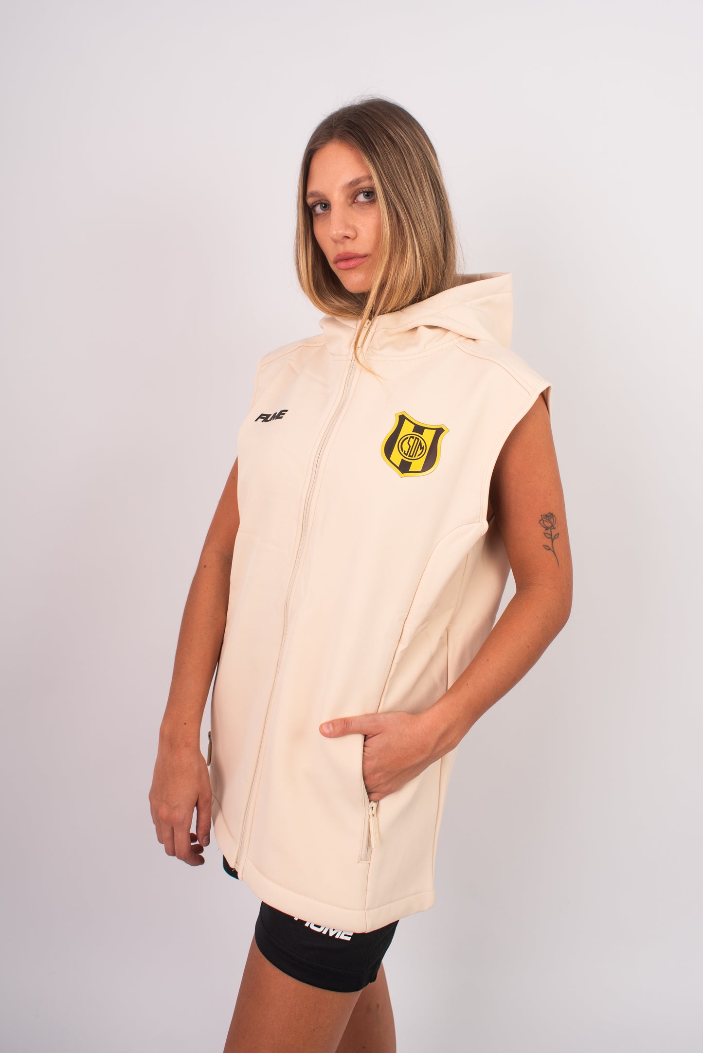 CHALECO SOFTSHELL IMPORTADO F* DEPORTIVO MADRYN T. 2026