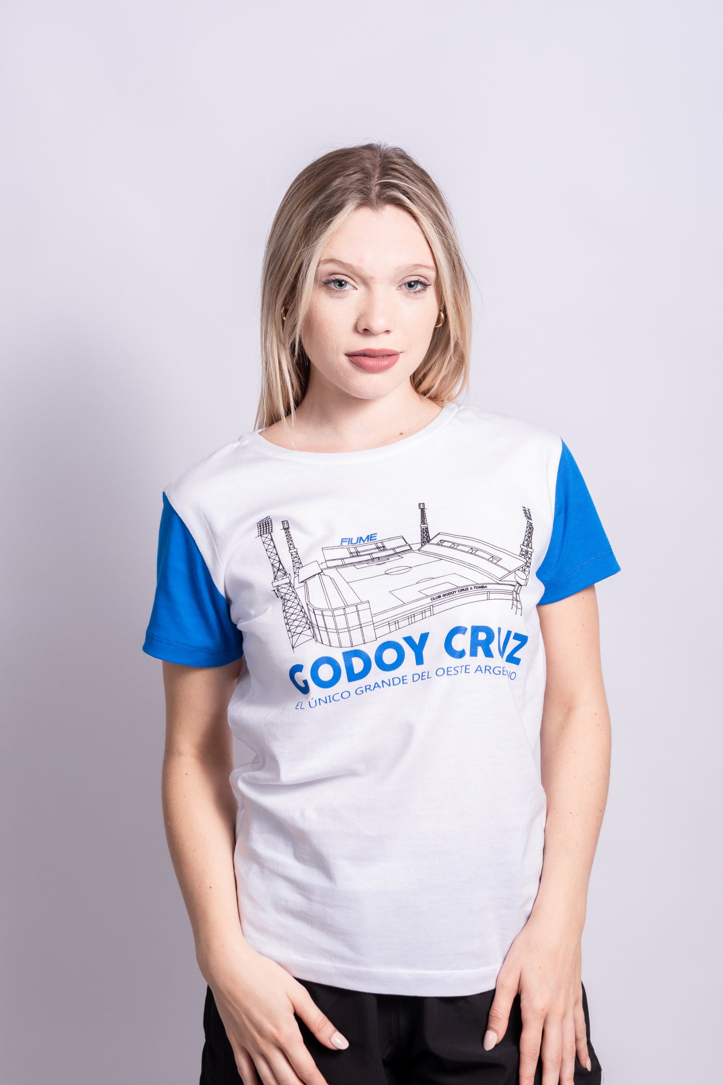 REMERA GAMBARTE DAMA GODOY CRUZ T. 2025